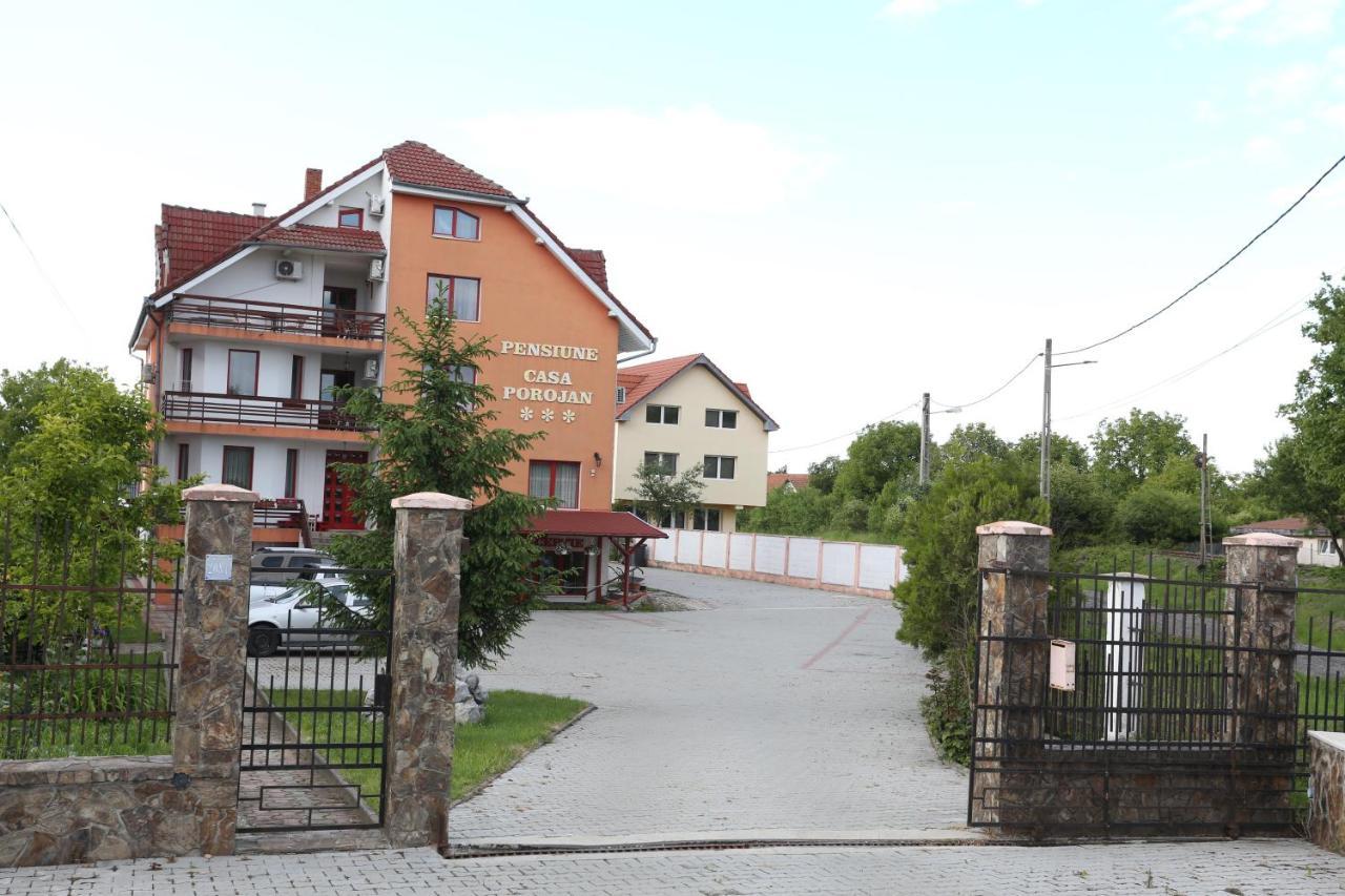Pensiunea Casa Porojan بايلي أونو ماي المظهر الخارجي الصورة